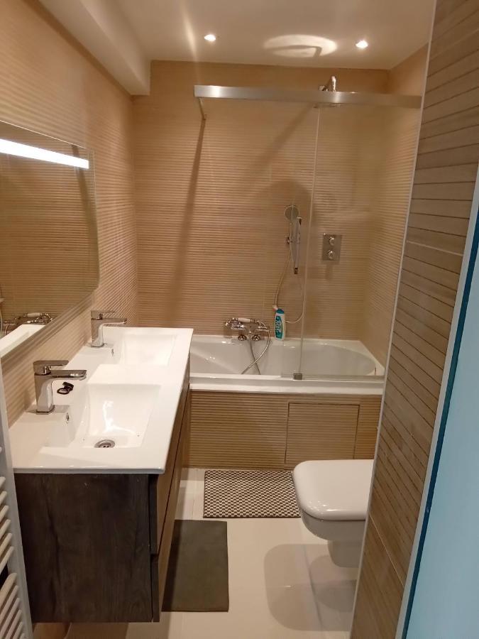Liege Centre Mediacite Appartement Possible Parking Terrasse Immense 8Eme Pour 2 Personnes Eksteriør bilde