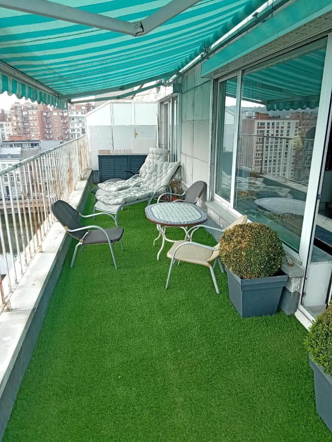Liege Centre Mediacite Appartement Possible Parking Terrasse Immense 8Eme Pour 2 Personnes Eksteriør bilde